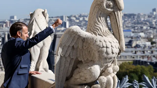 Wisata Menara Notre Dame: 424 Anak Tangga Menanti Para Pengunjung